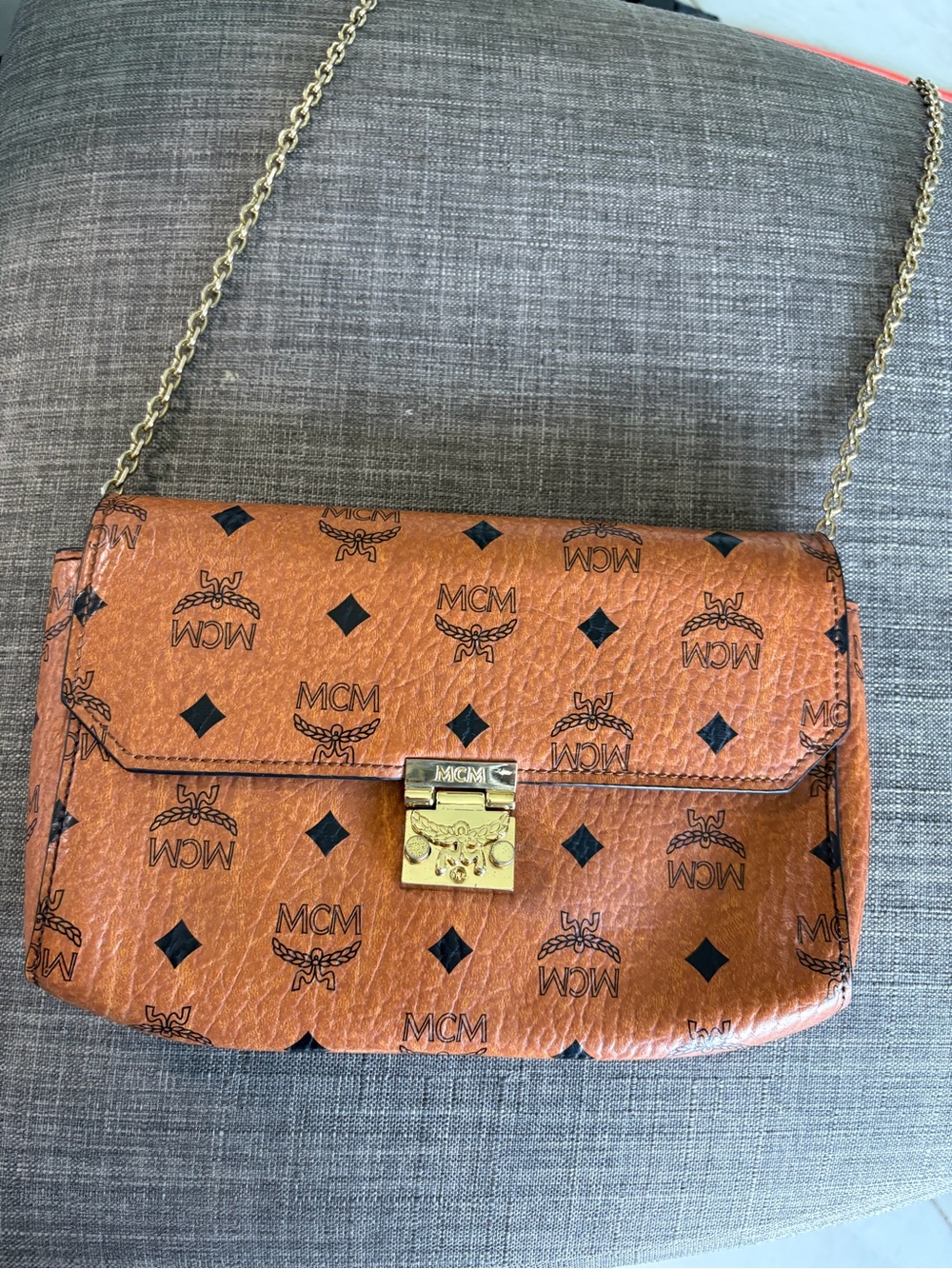 MCM Cognac Visetos Leather Shoulder Bag with Gold Chain - Picture 9 of 15